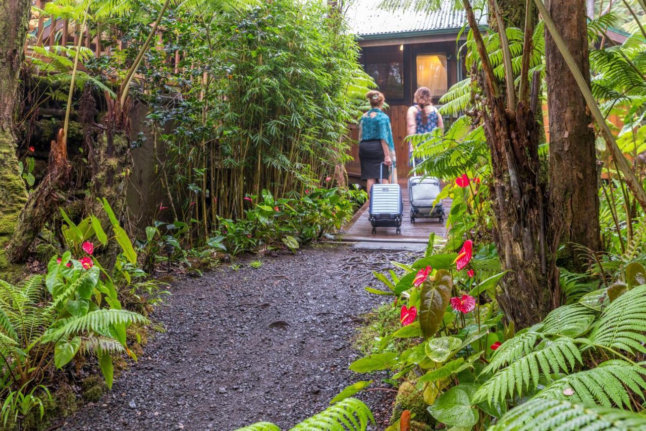Volcano Village Lodge Exterior foto
